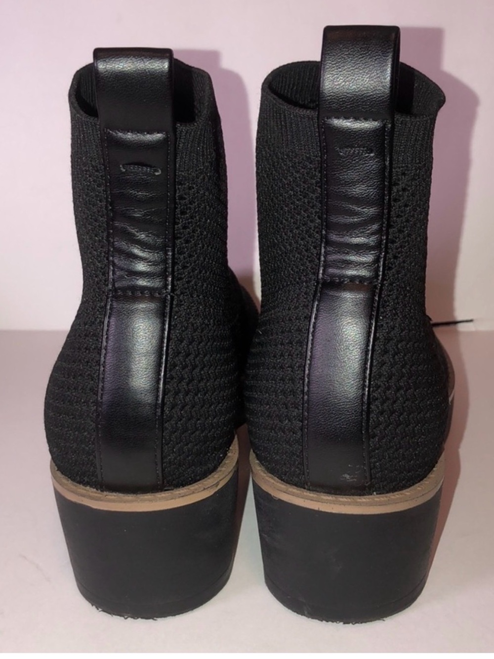 Bandolino Black Knit Wedge Ankle Boots US 9 Like New - Picture 4 of 13